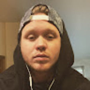 Meet your Posher, Zachary